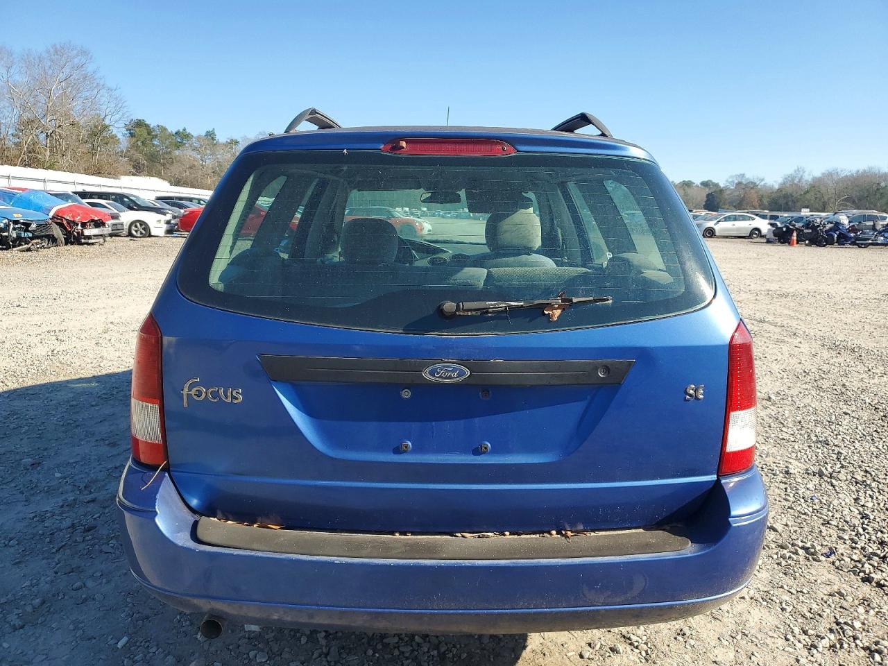 2004 FORD FOCUS photo 6
