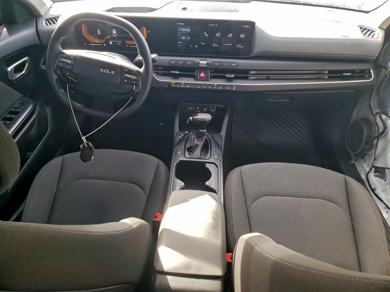 2025 KIA K4 LX photo 8