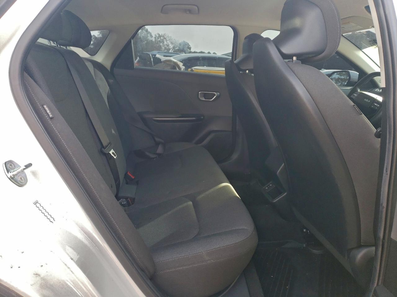 2025 KIA K4 LX photo 10