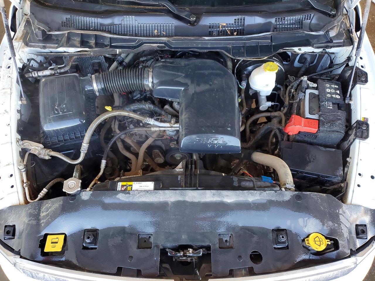 2023 RAM 1500 CLASSIC SLT photo 11
