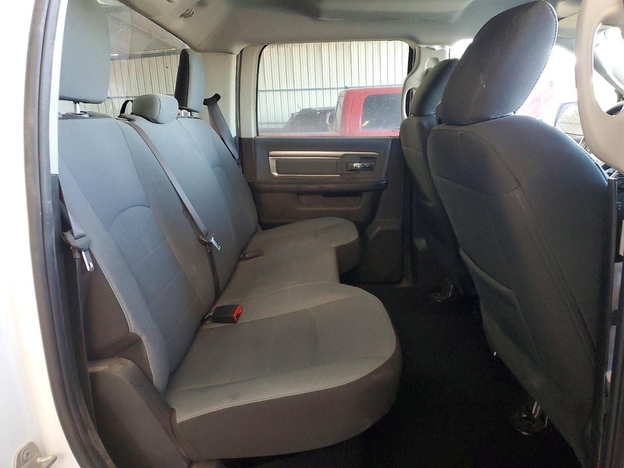 2023 RAM 1500 CLASSIC SLT photo 10
