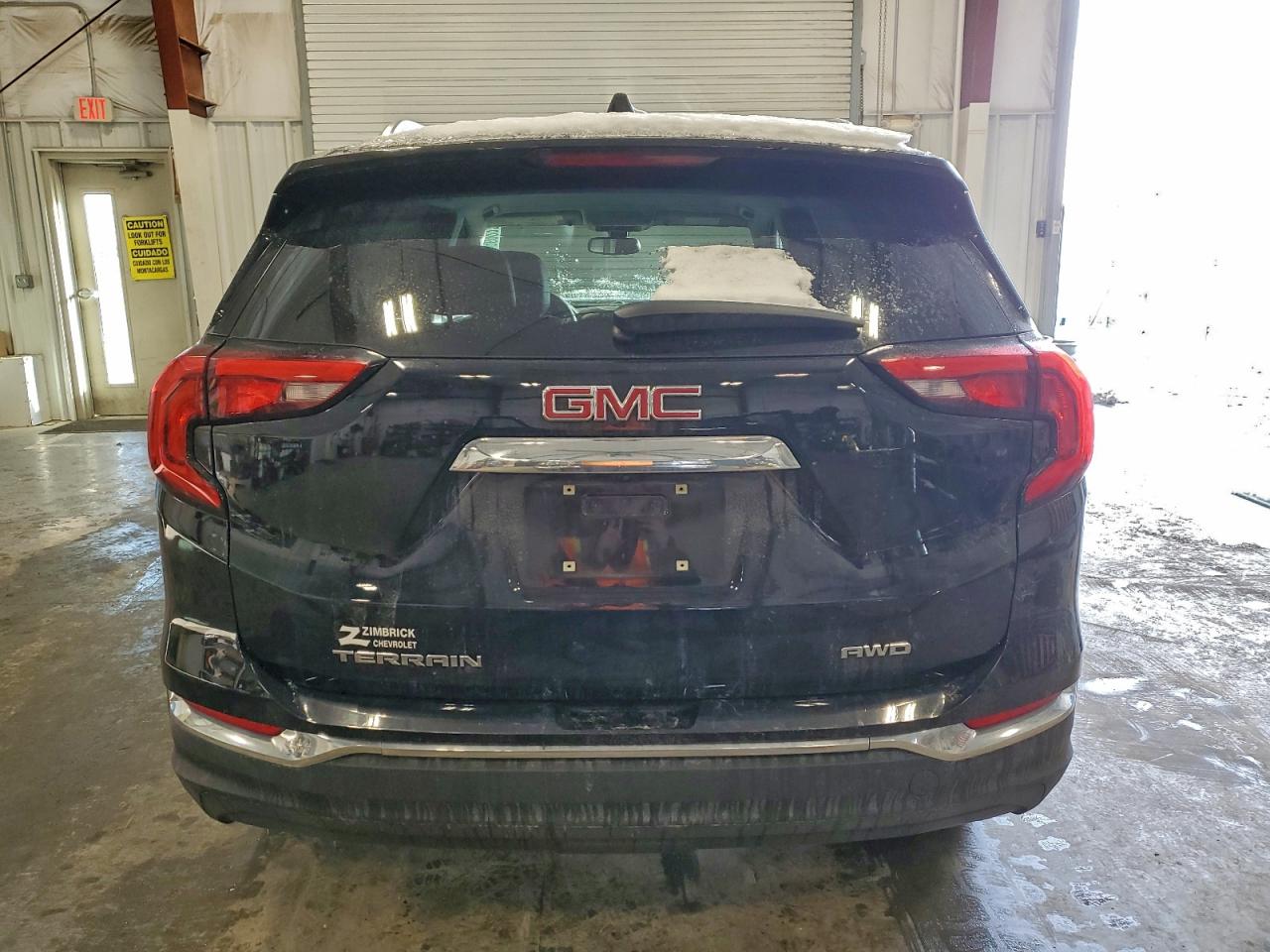 2018 GMC TERRAIN SLT photo 6