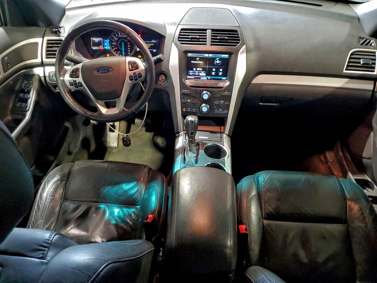 2014 FORD EXPLORER XLT photo 8