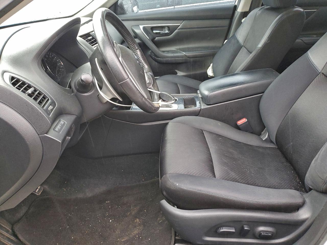 2018 NISSAN ALTIMA 2.5 SR photo 7
