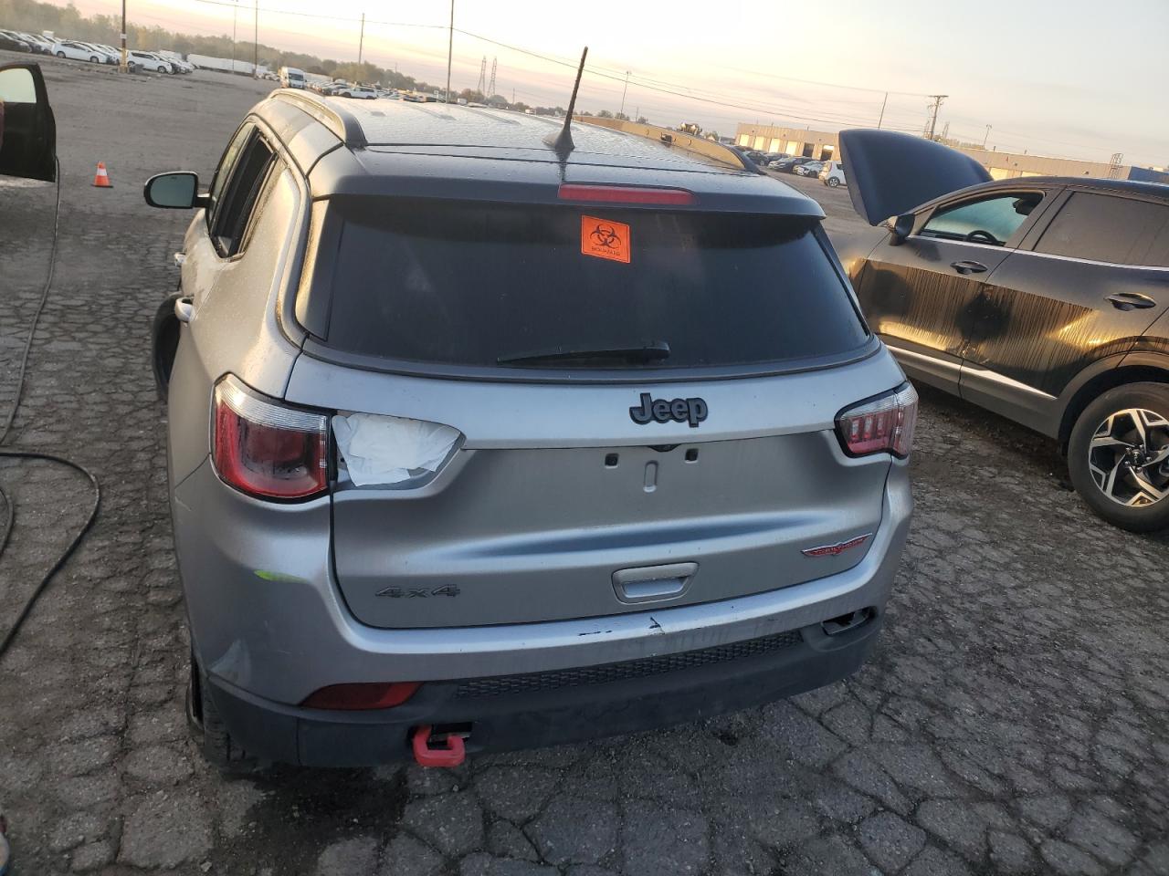 2019 JEEP COMPASS TRAILHAWK photo 6