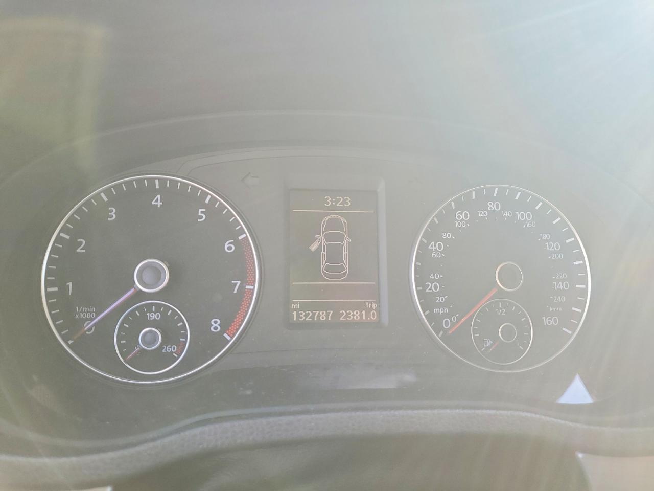 2014 VOLKSWAGEN PASSAT SE photo 9
