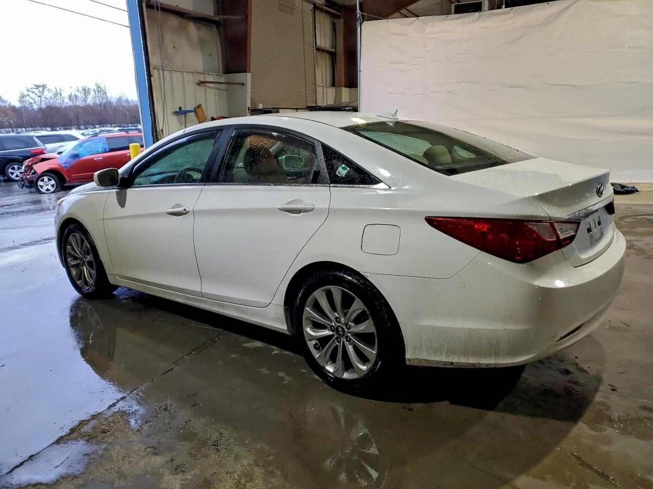 2013 HYUNDAI SONATA GLS photo 2