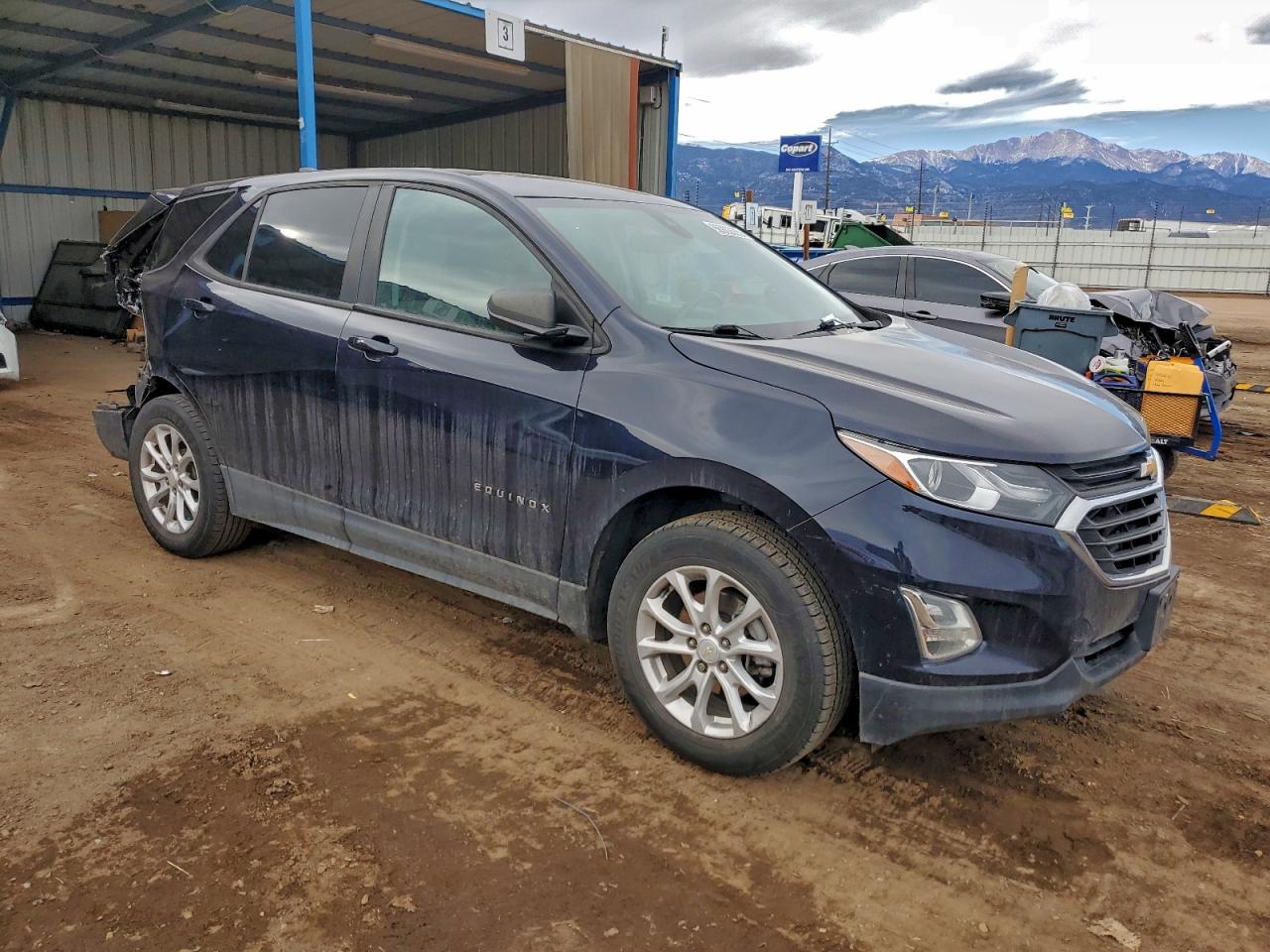 2020 CHEVROLET EQUINOX LS photo 4