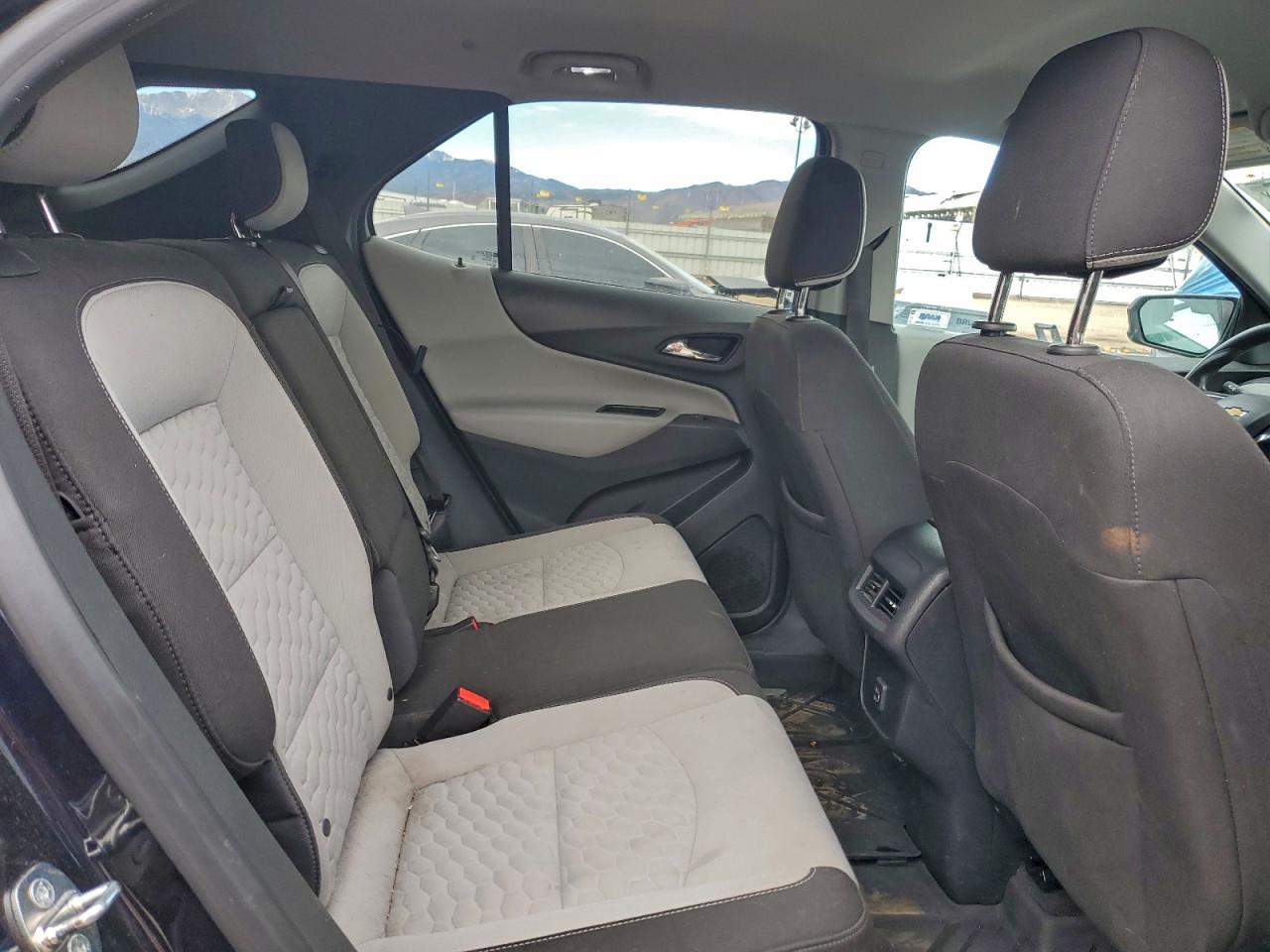 2020 CHEVROLET EQUINOX LS photo 10