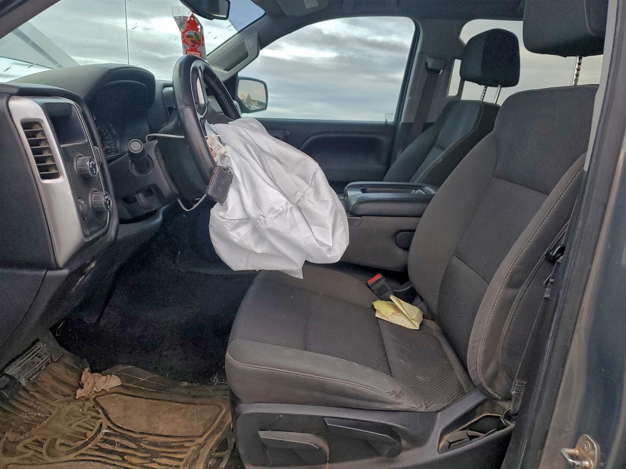 2017 CHEVROLET SILVERADO K1500 LT photo 19