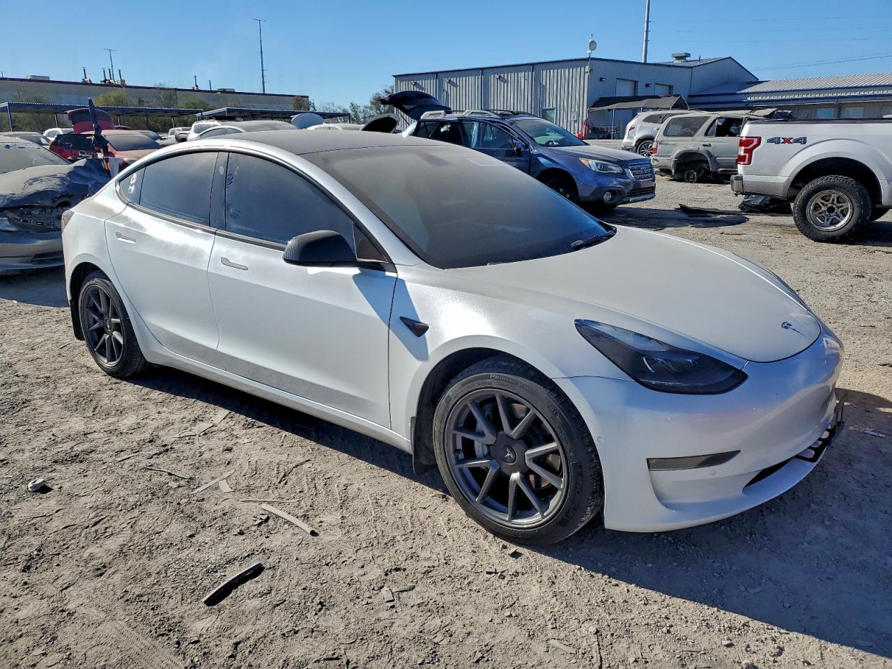 2022 TESLA MODEL 3 photo 4