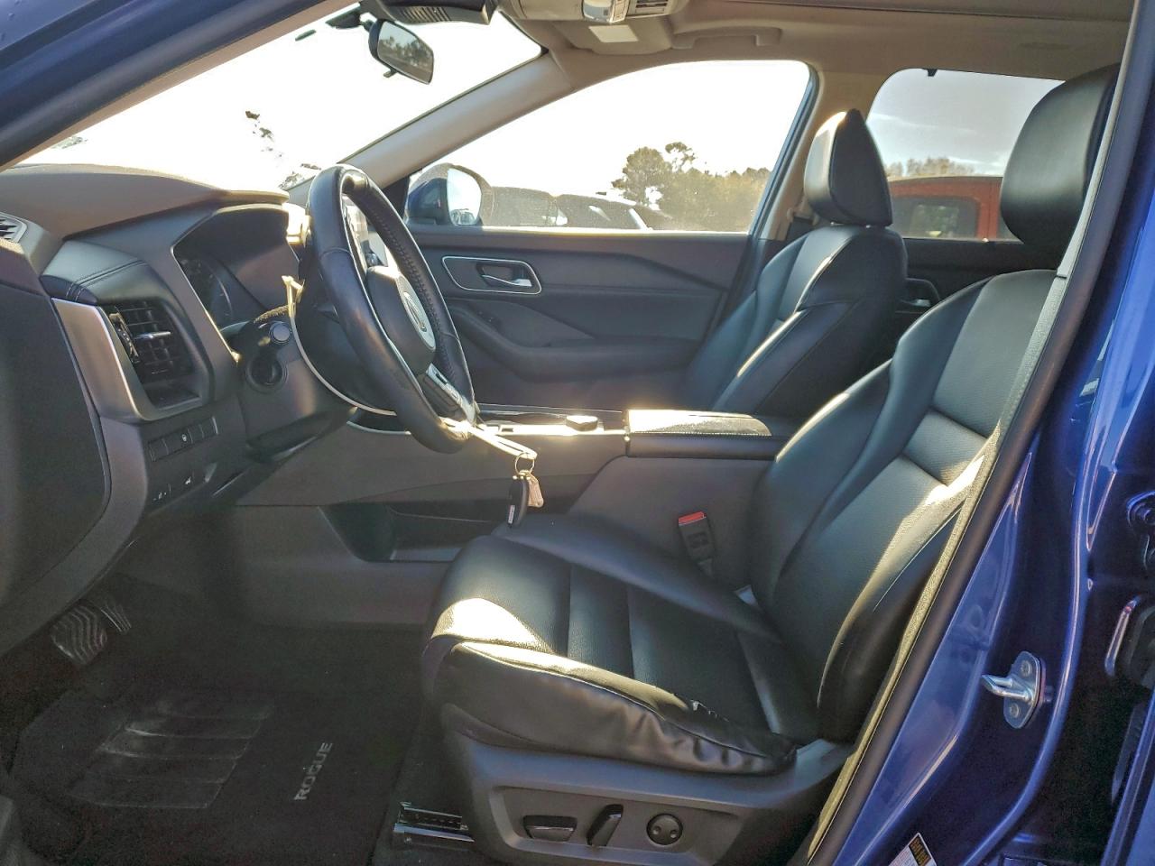 2021 NISSAN ROGUE SV photo 7