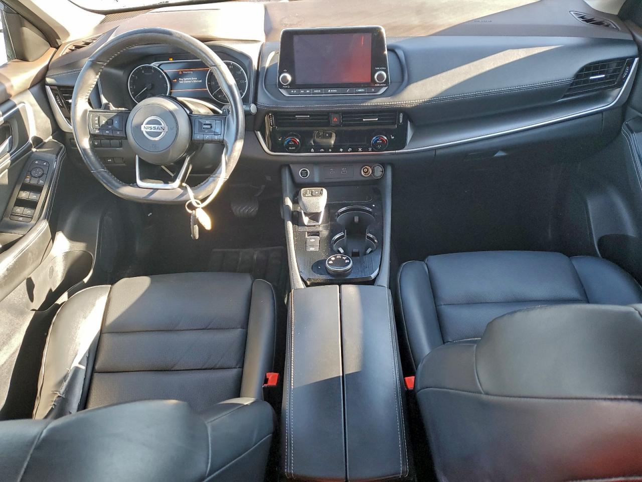 2021 NISSAN ROGUE SV photo 8