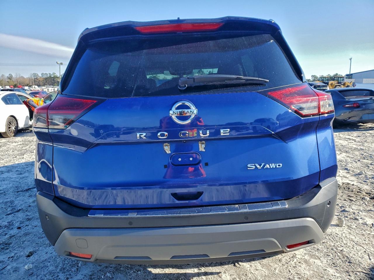 2021 NISSAN ROGUE SV photo 6
