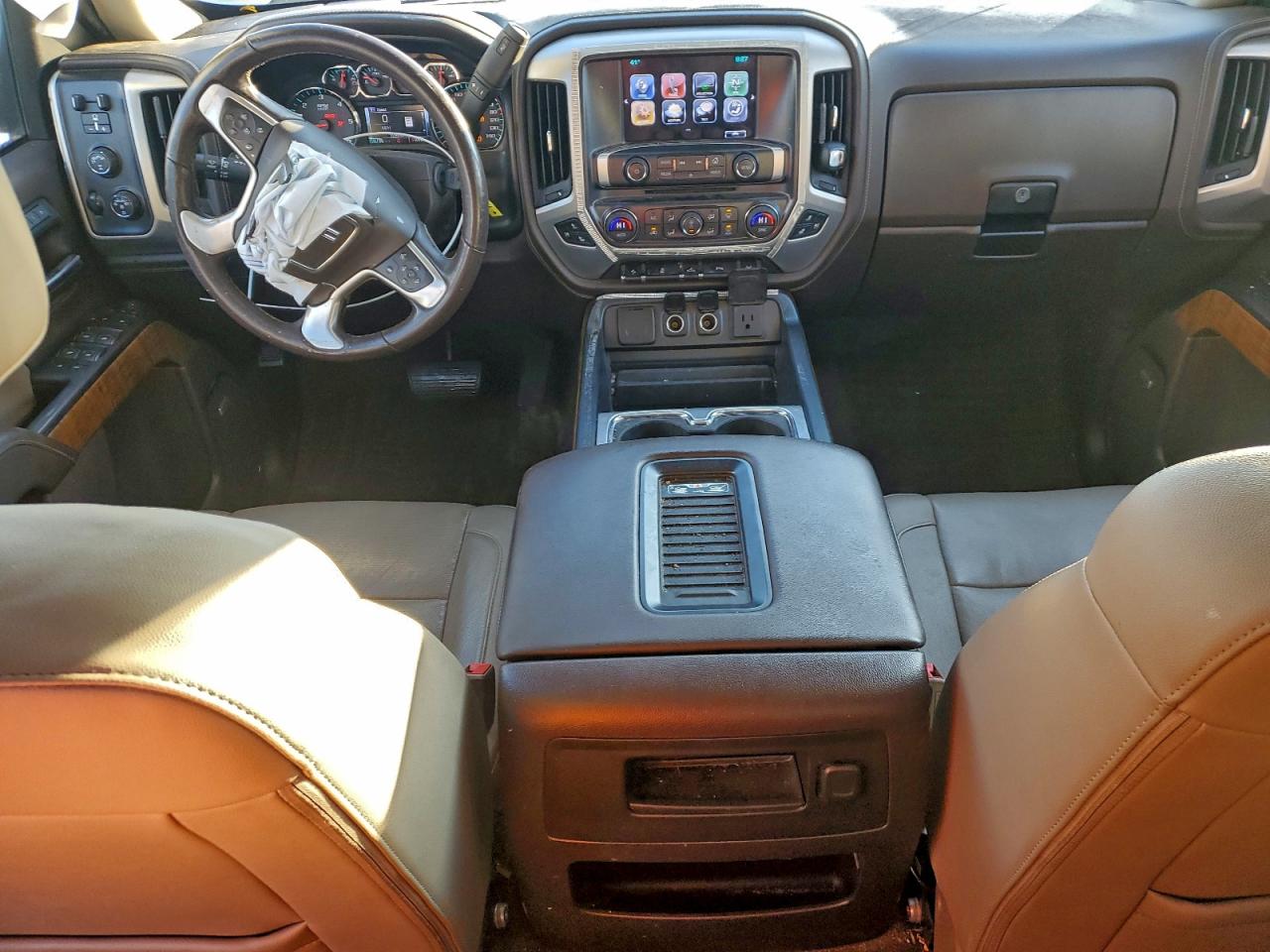 2017 GMC SIERRA K1500 SLT photo 8