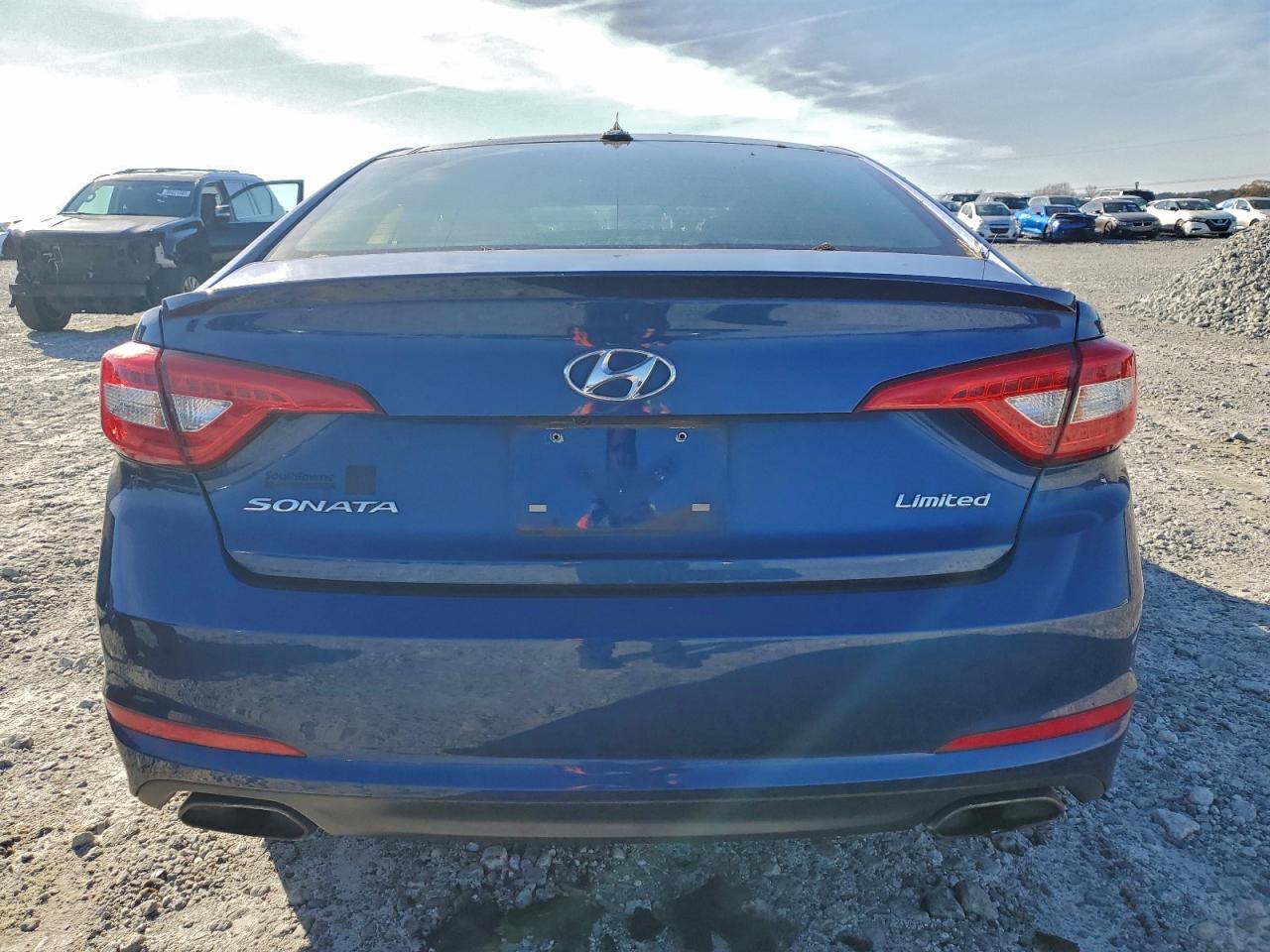 2016 HYUNDAI SONATA SPORT photo 11
