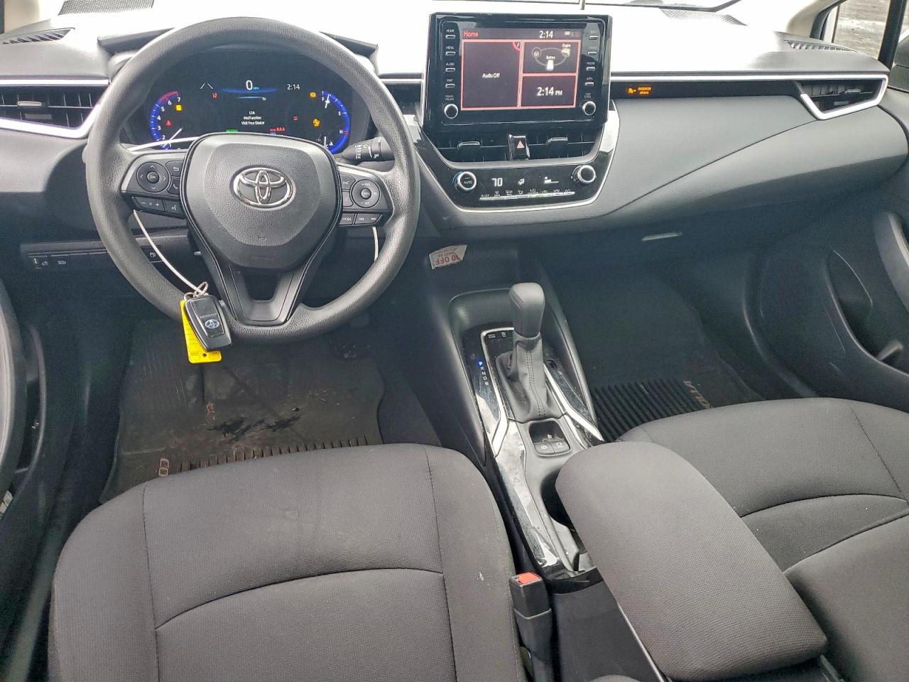 2020 TOYOTA COROLLA LE photo 8
