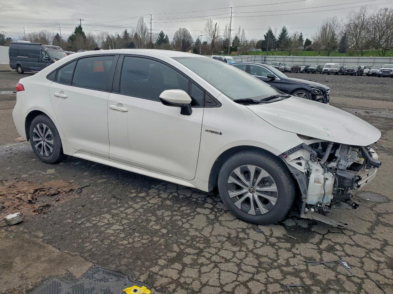 2020 TOYOTA COROLLA LE photo 4