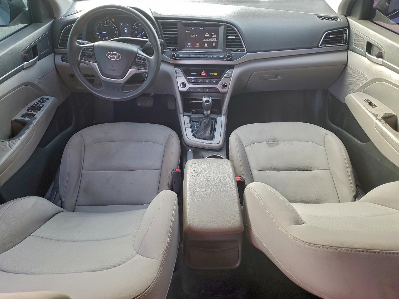 2018 HYUNDAI ELANTRA SEL photo 8