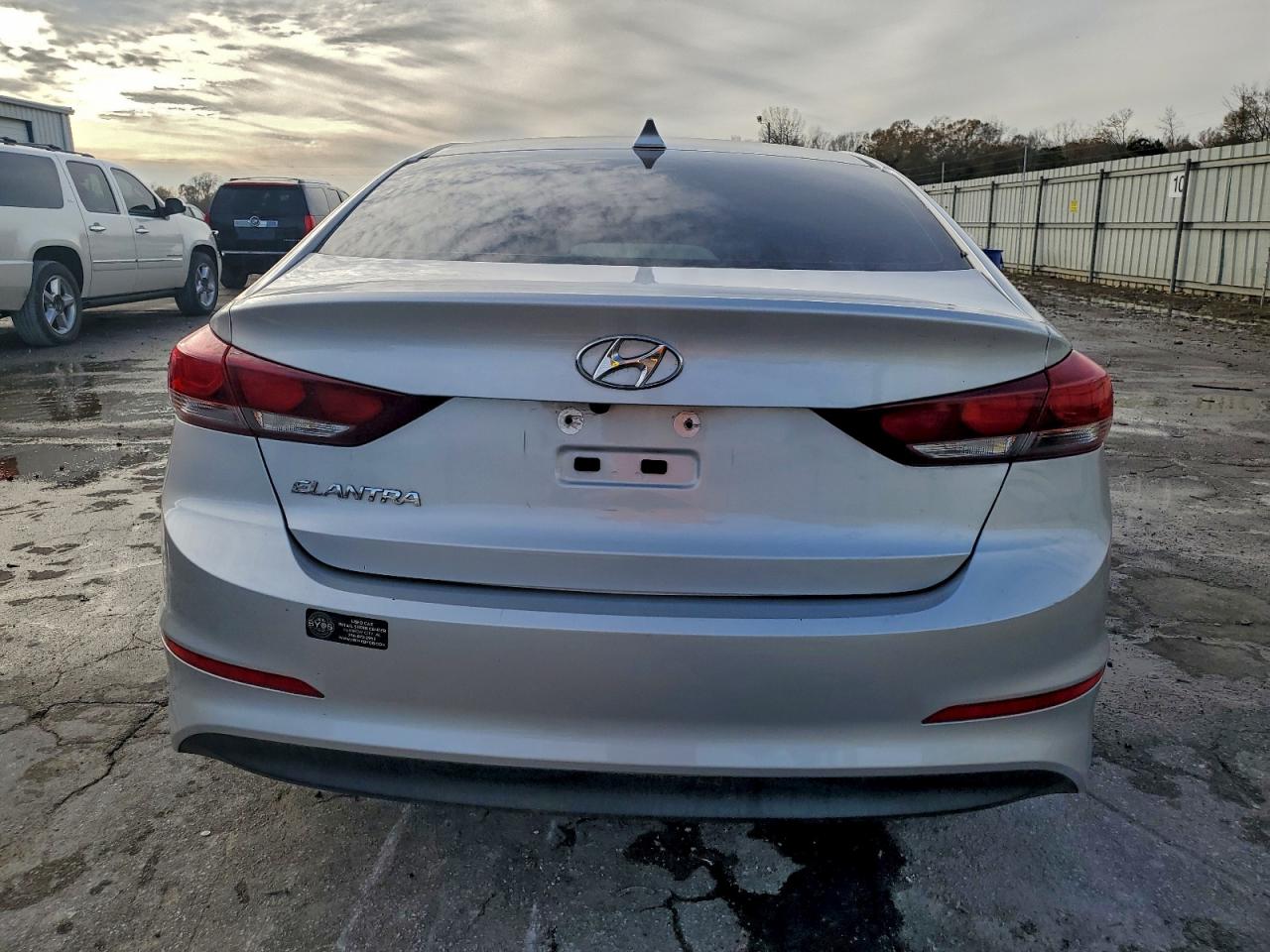 2018 HYUNDAI ELANTRA SEL photo 6