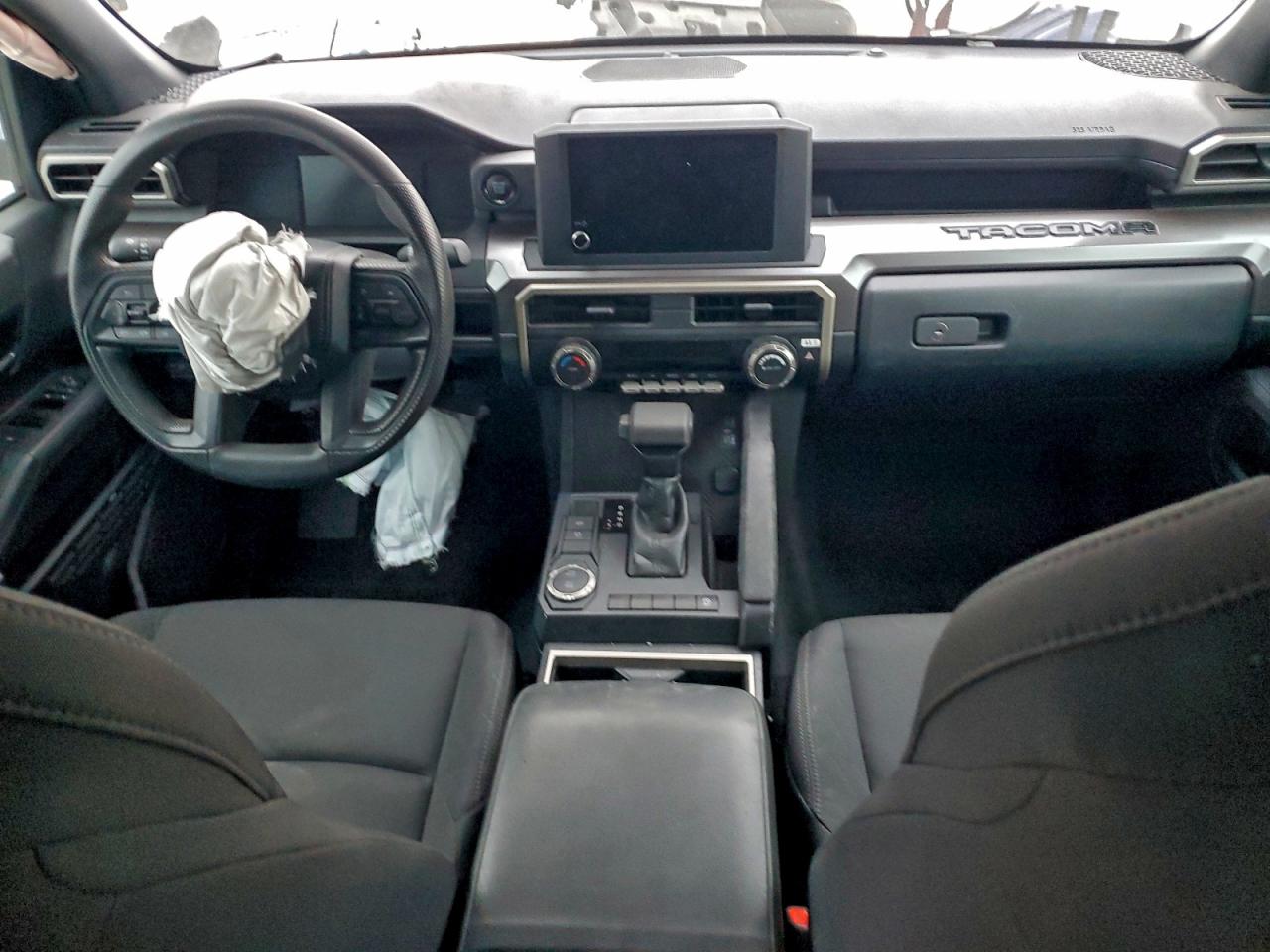 2024 TOYOTA TACOMA DOUBLE CAB photo 8