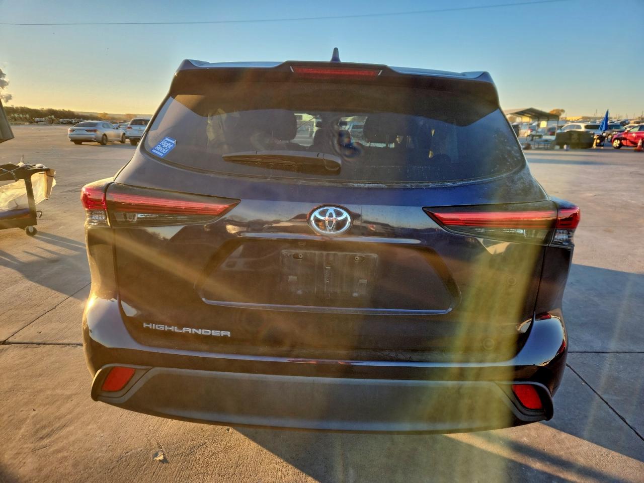 2020 TOYOTA HIGHLANDER L photo 6