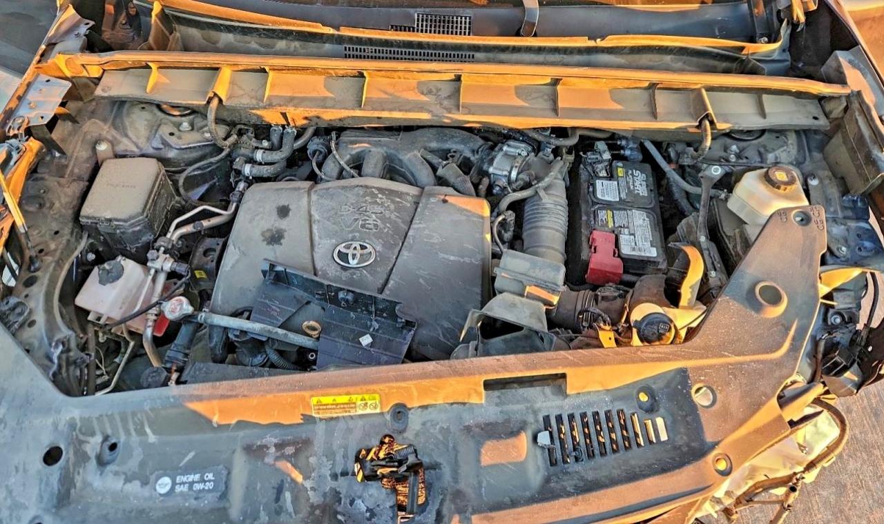 2020 TOYOTA HIGHLANDER L photo 11