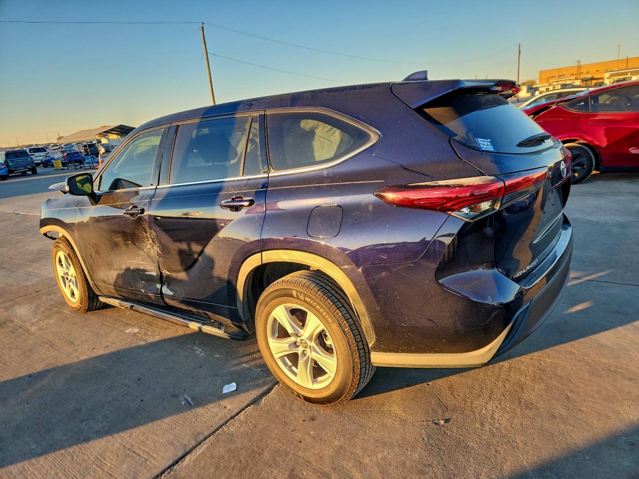 2020 TOYOTA HIGHLANDER L photo 2