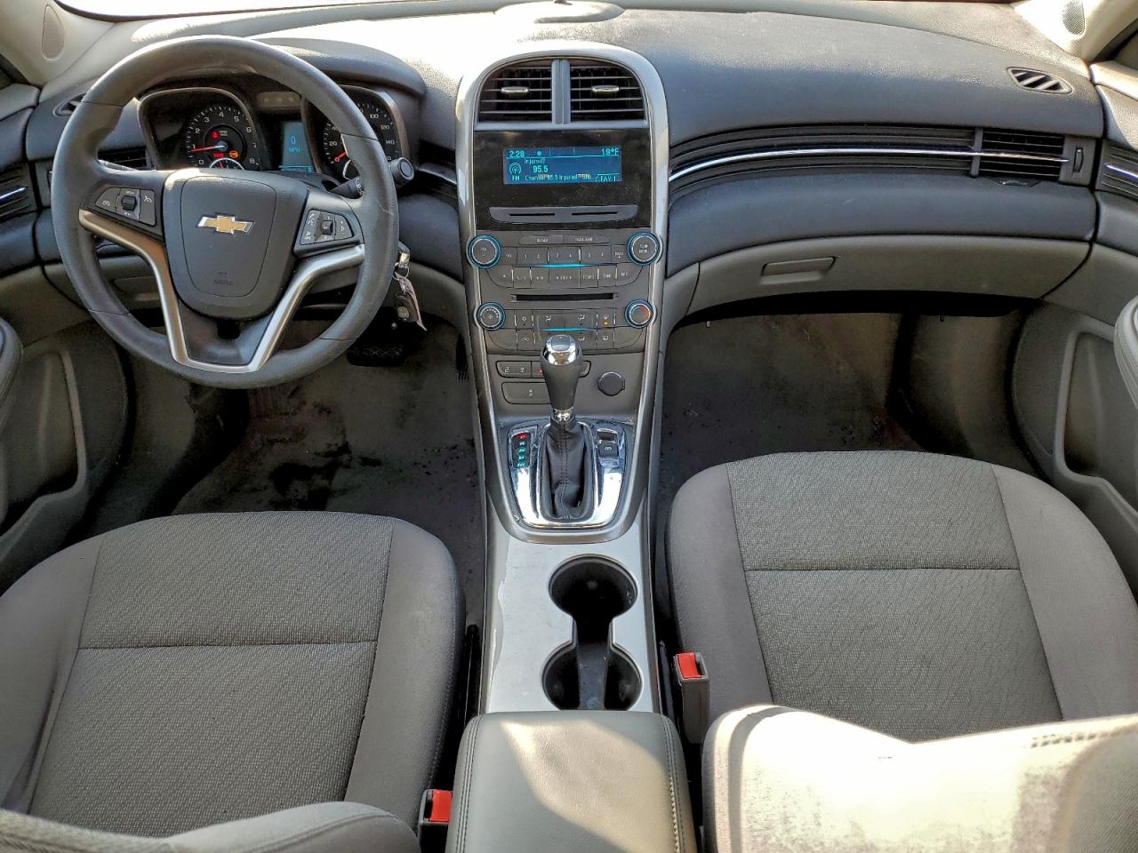2013 CHEVROLET MALIBU LS photo 8