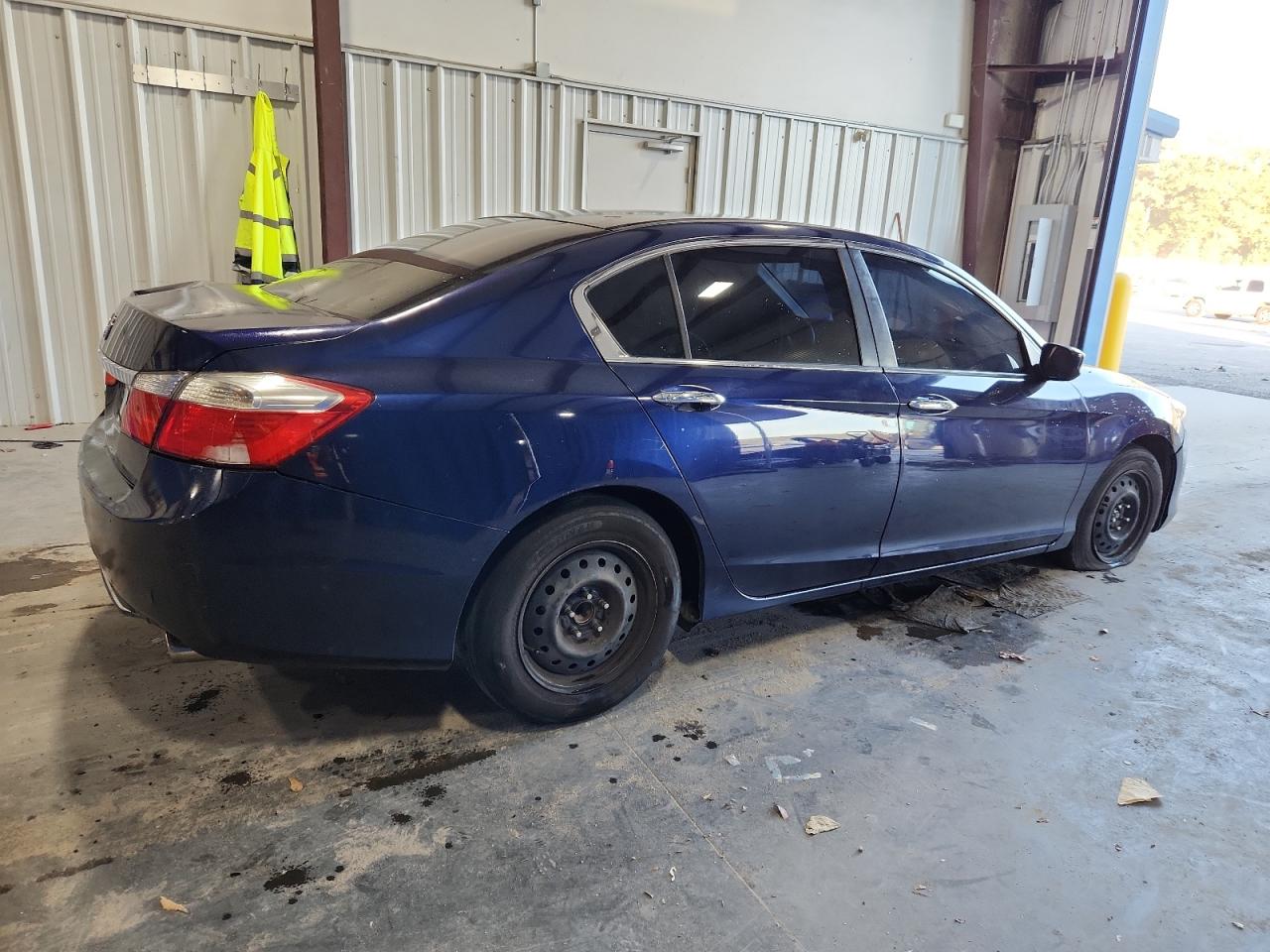 2014 HONDA ACCORD LX photo 3