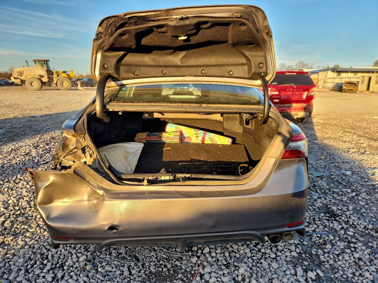 2019 TOYOTA CAMRY XSE photo 6