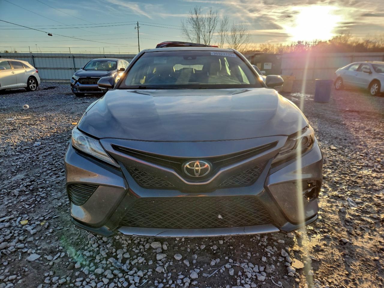 2019 TOYOTA CAMRY XSE photo 5
