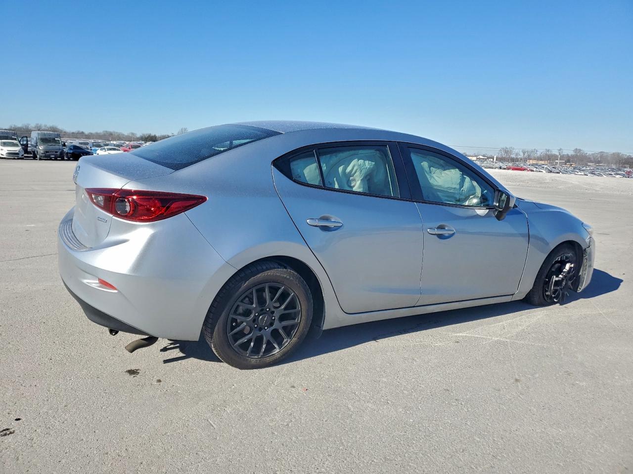 2018 MAZDA 3 SPORT photo 3