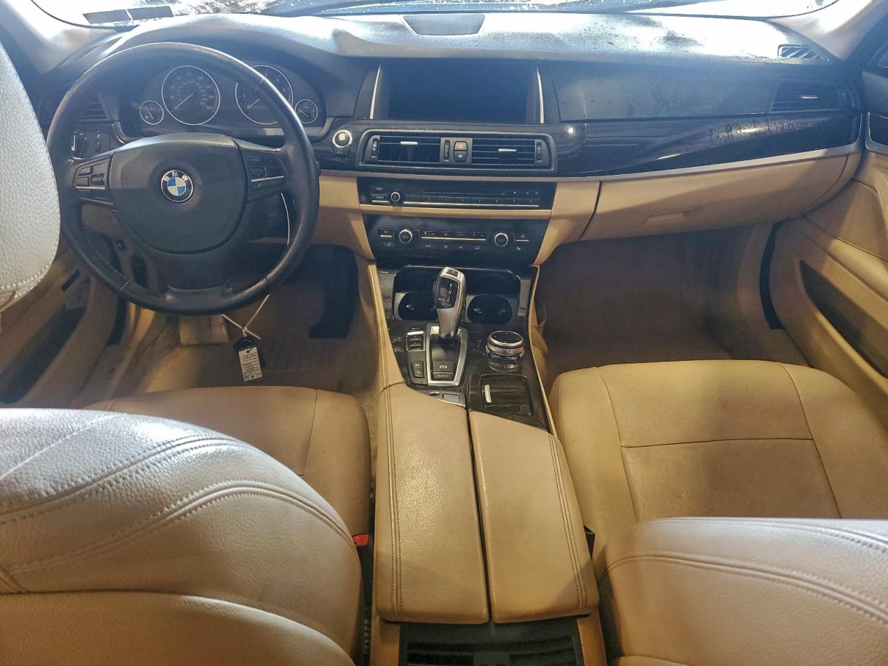 2014 BMW 528 XI photo 8