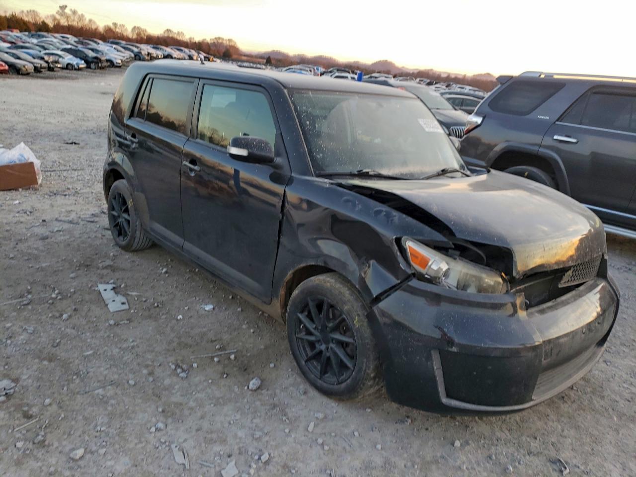 2008 TOYOTA SCION XB photo 4