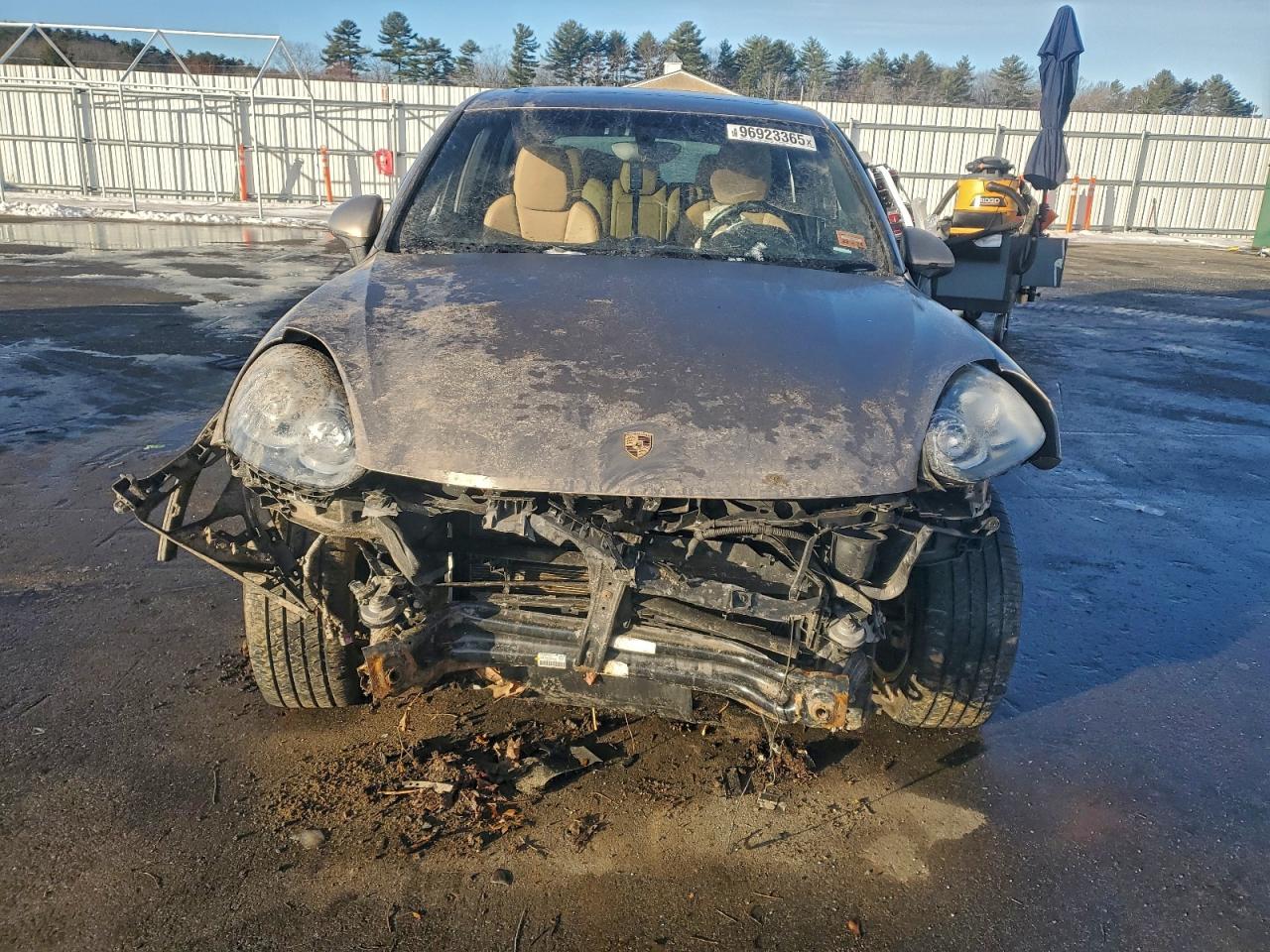 2016 PORSCHE CAYENNE photo 5