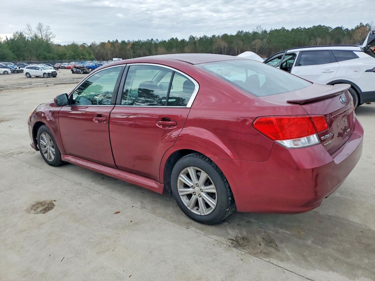 2010 SUBARU LEGACY 2.5I PREMIUM photo 2