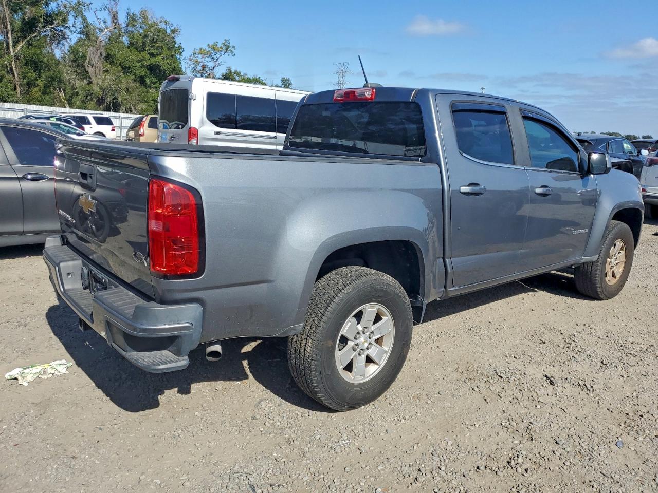 2020 CHEVROLET COLORADO photo 3