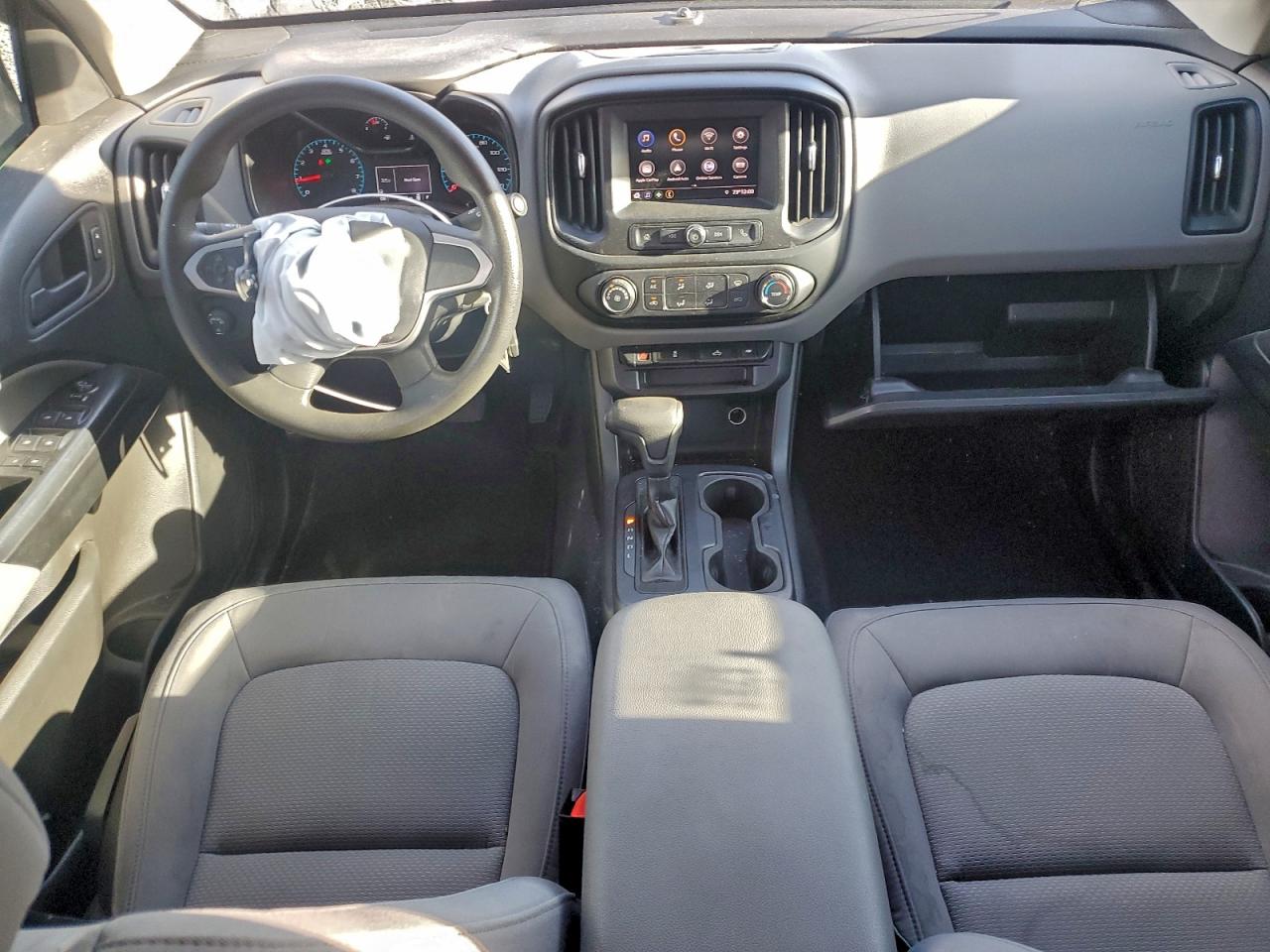 2020 CHEVROLET COLORADO photo 8