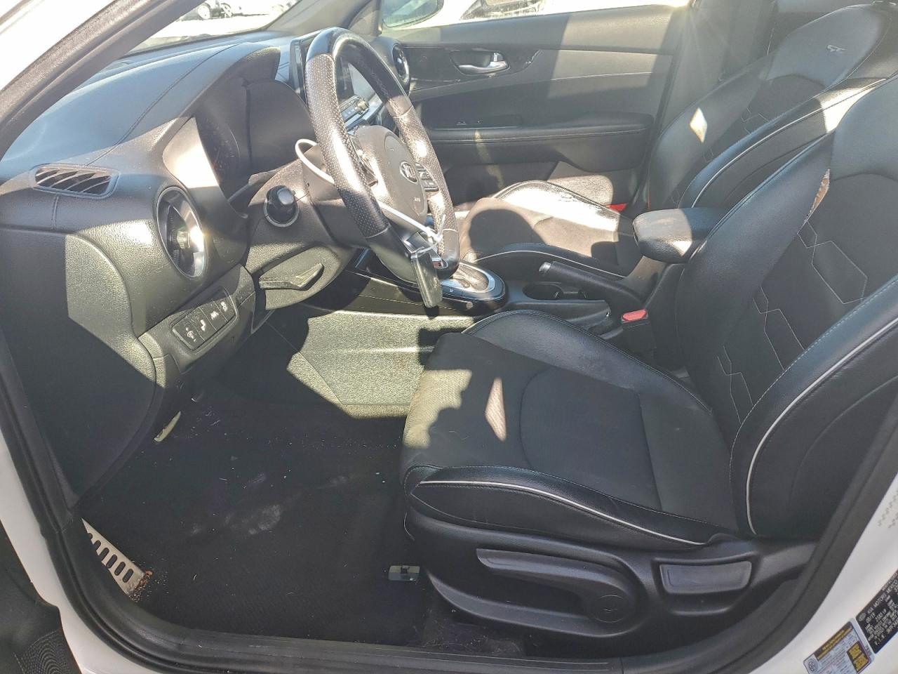 2020 KIA FORTE GT LINE photo 7