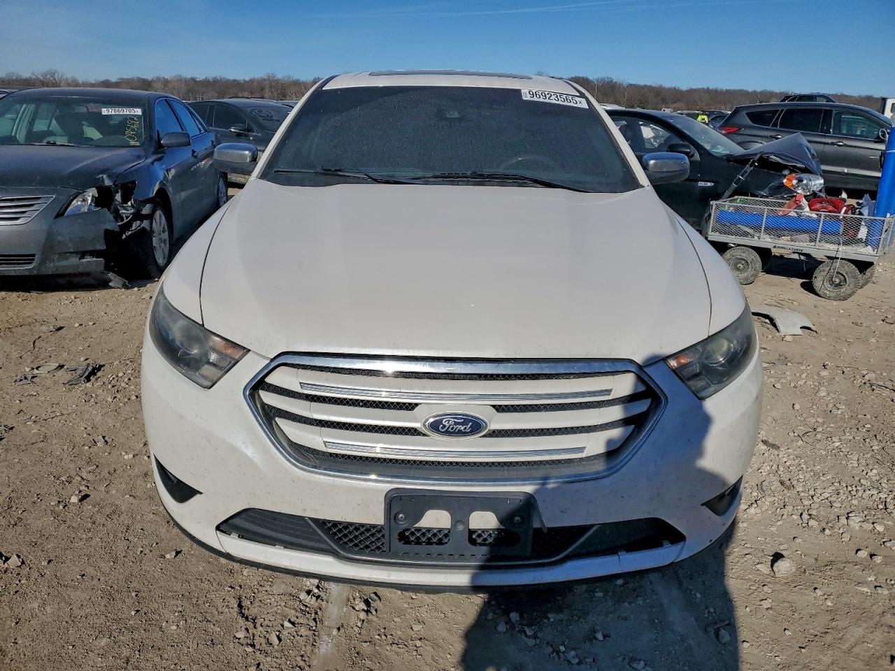 2015 FORD TAURUS LIMITED photo 5