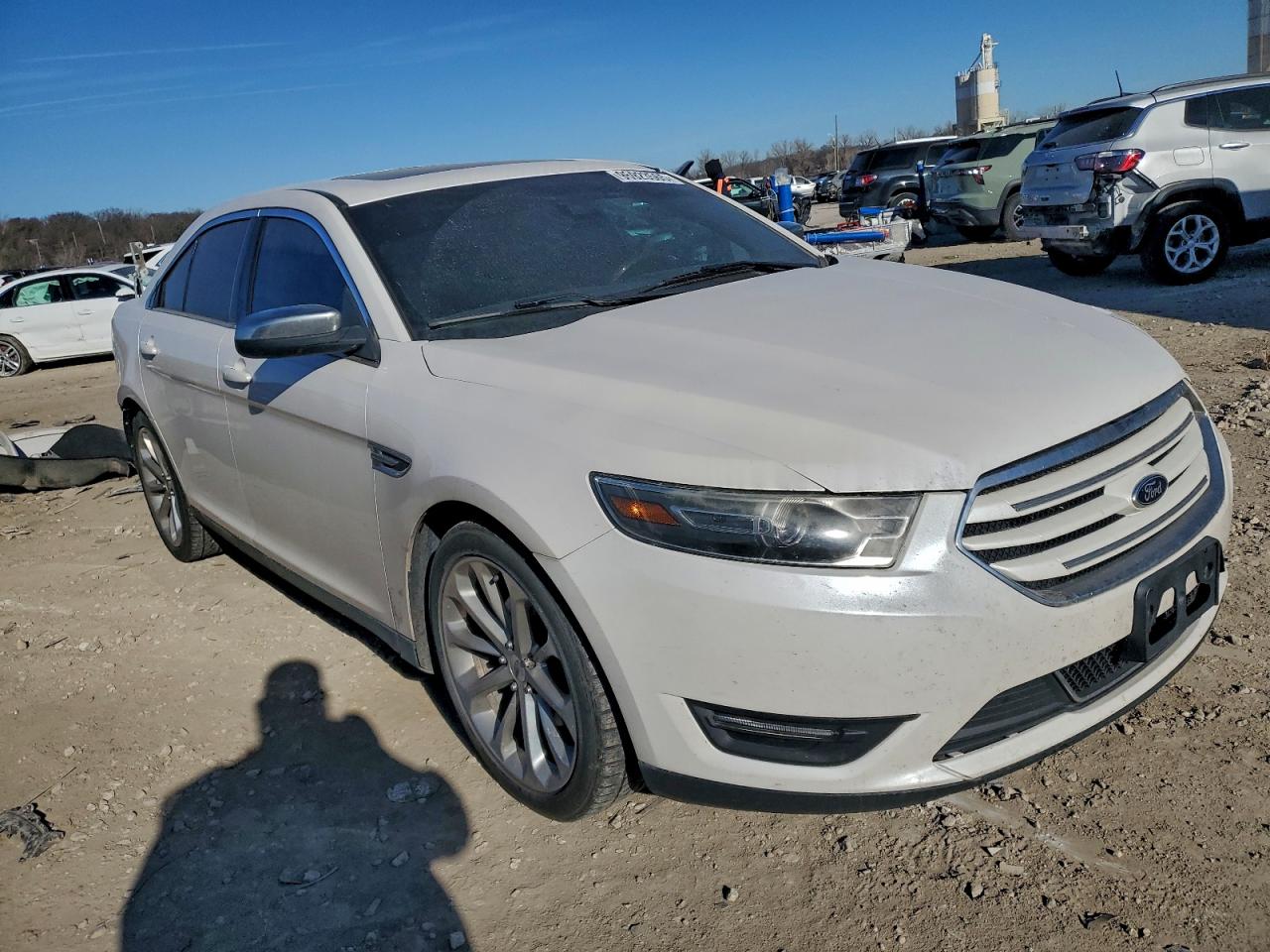 2015 FORD TAURUS LIMITED photo 4