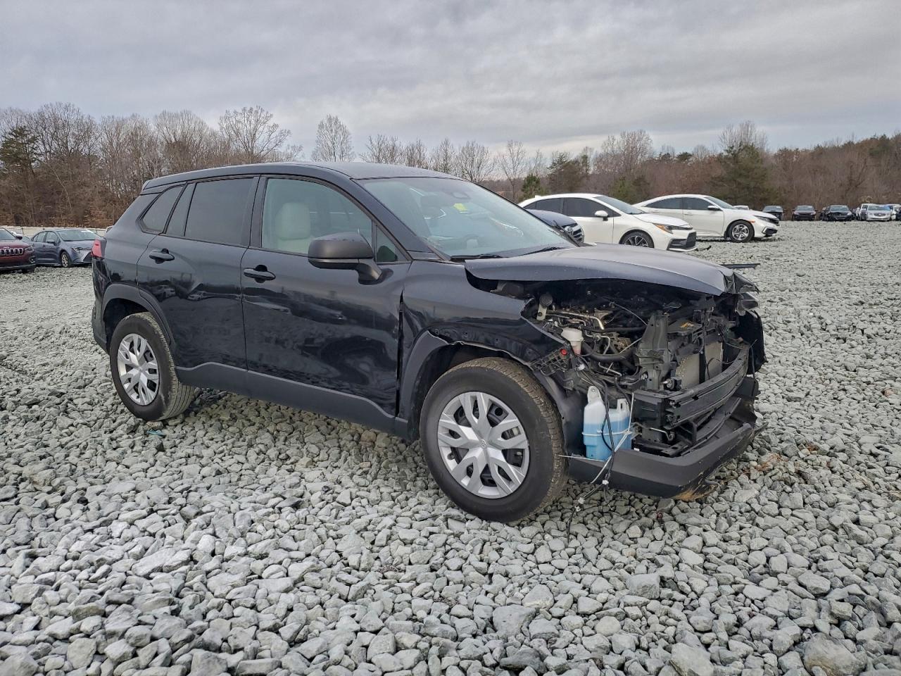 2023 TOYOTA COROLLA CROSS L photo 4