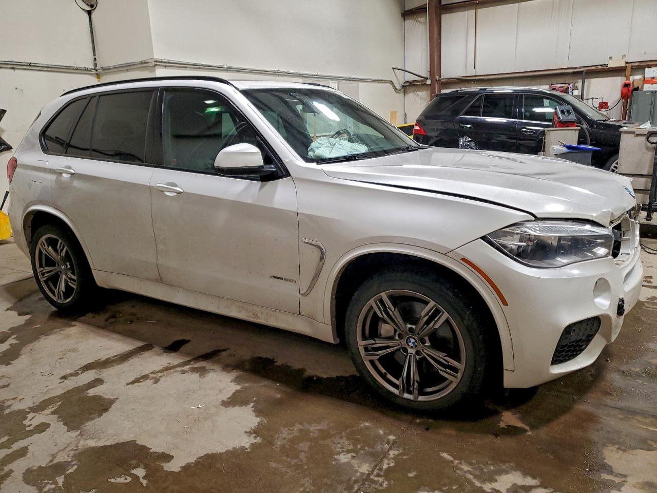 2015 BMW X5 XDRIVE50I photo 4