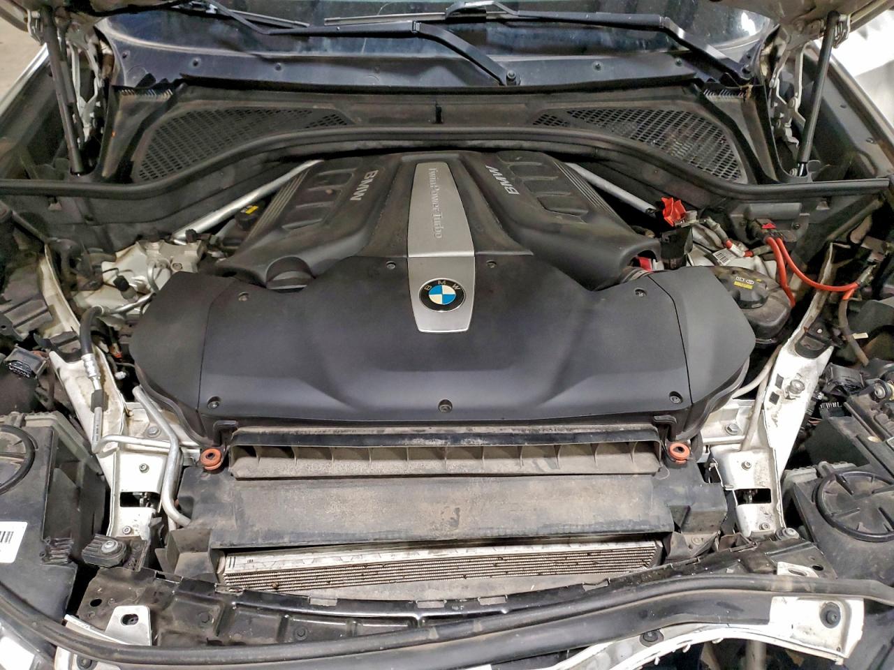 2015 BMW X5 XDRIVE50I photo 12