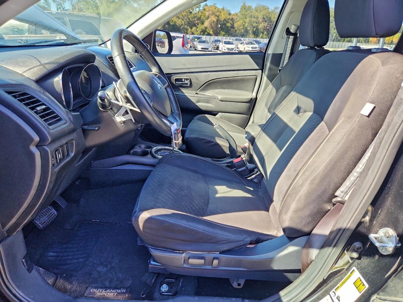 2015 MITSUBISHI OUTLANDER SPORT SE photo 7