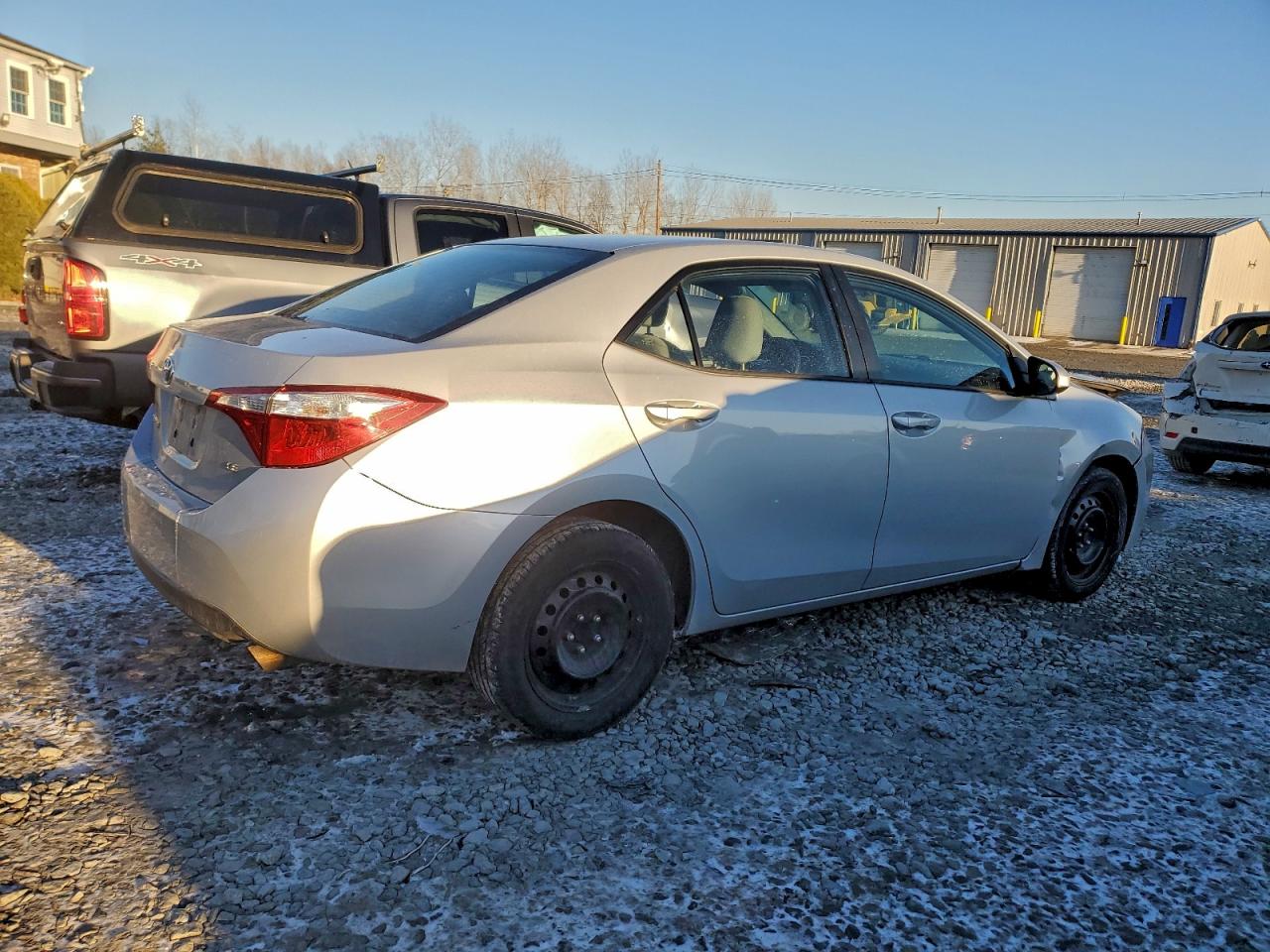 2016 TOYOTA COROLLA L photo 3