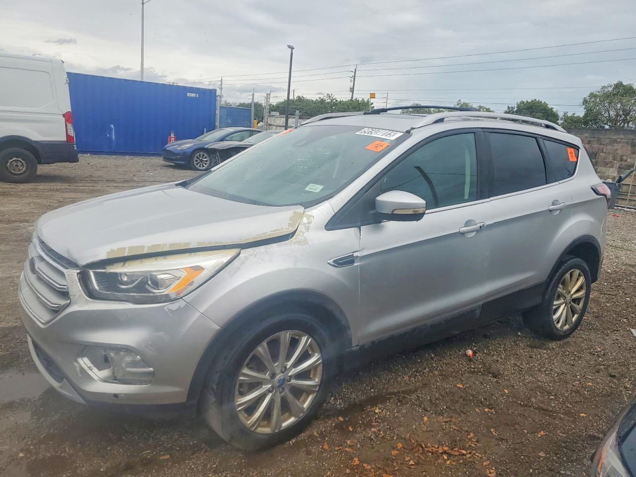 2017 FORD ESCAPE