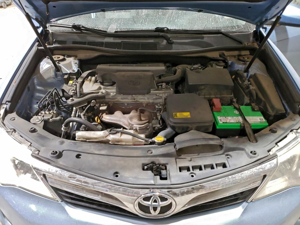2012 TOYOTA CAMRY BASE photo 11