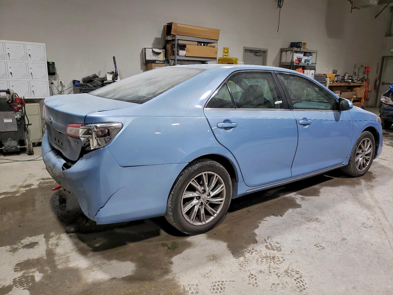 2012 TOYOTA CAMRY BASE photo 3